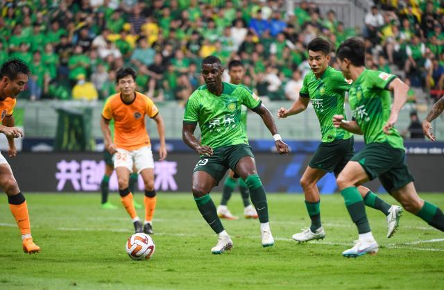 kaiyun登录入口-国安外援军团携手发威 新援或成苏亚雷斯解危奇兵